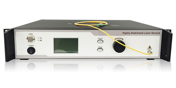 Láser de fibra de alta potencia CW 1550nm (15-100W)